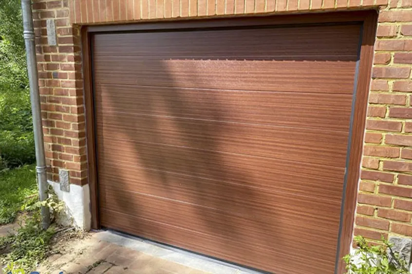 Porte de garage à enroulement Profeno 1